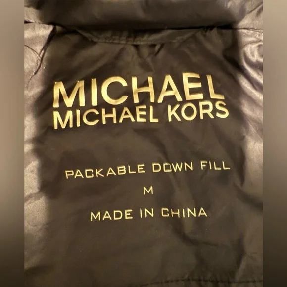 Michael Kors Black Packable Down Fill Jacket w/ Gold Accents Size M - Picture 4 of 7